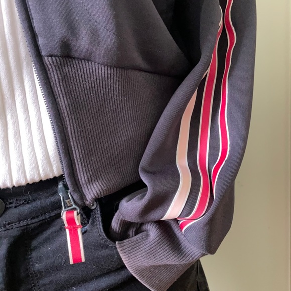 Adidas Blue-Grey Jacket, Size S - Picture 4 of 14